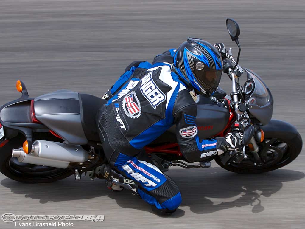 款杜卡迪Monster S4R Testastretta摩托车图片2