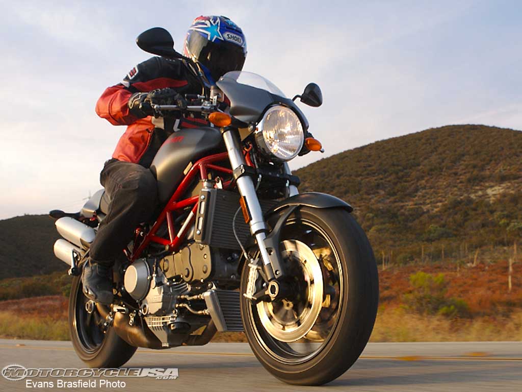 款杜卡迪Monster S4R Testastretta摩托车图片1