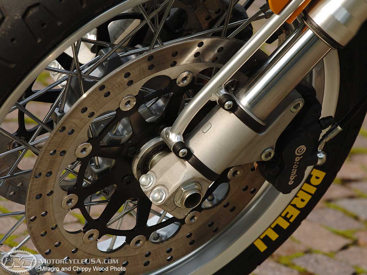 款杜卡迪Sport 1000摩托车图片4