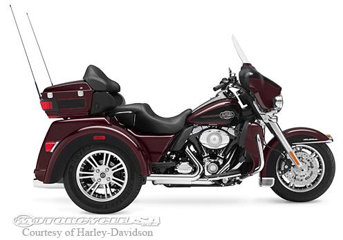 款哈雷戴维森Heritage Softail Classic - FLSTC摩托车图片3