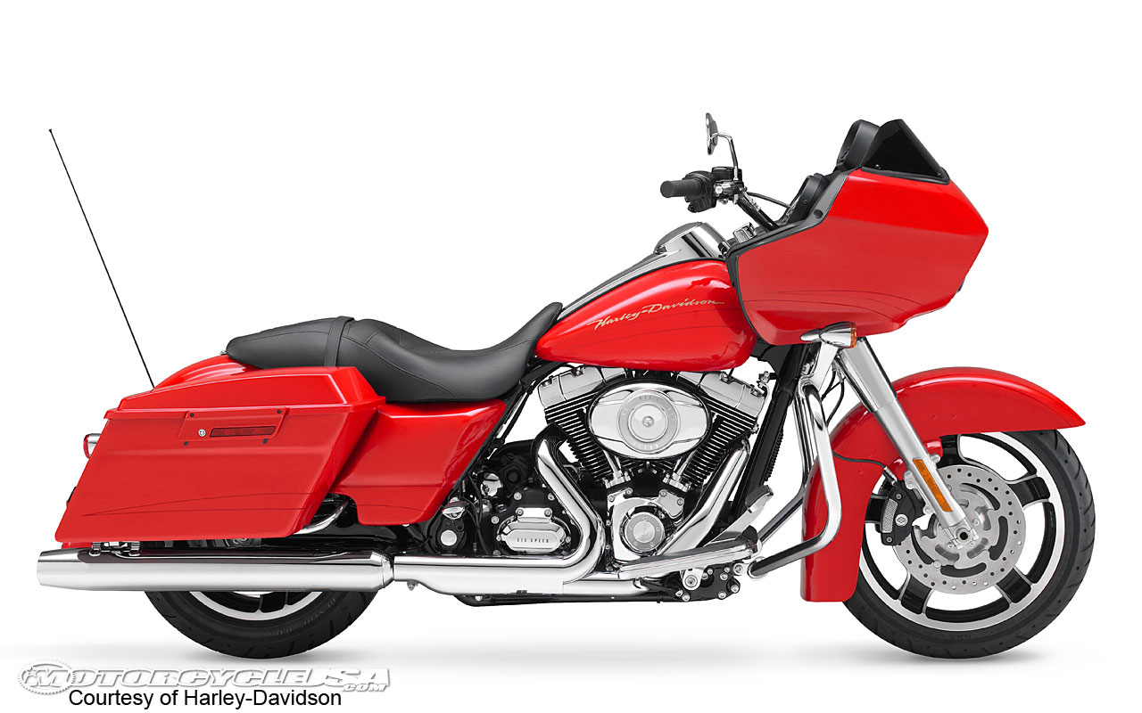 款哈雷戴维森Sportster 1200 Custom - XL1200C摩托车图片3