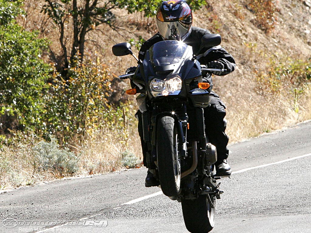 款川崎Z750S摩托车图片2