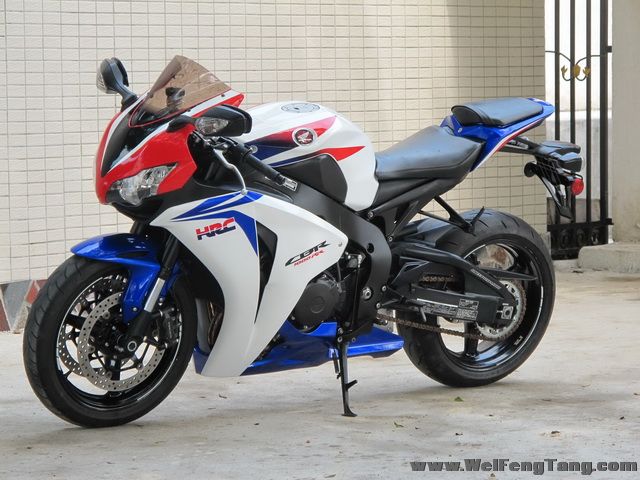 即将到京 08年 CBR1000RR 吉村排气 CBR1000RR图片 3