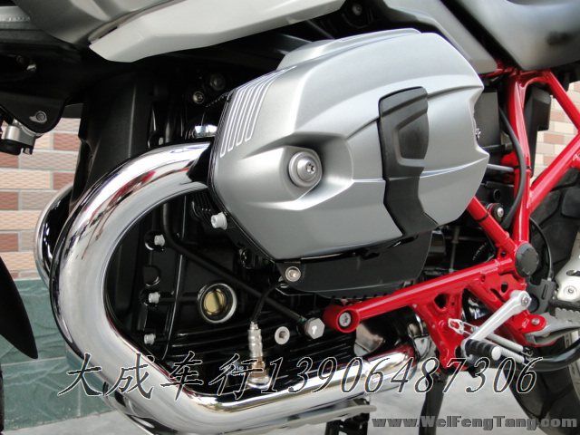 【全新宝马越野】2012年全新德国宝马越野摩托车R1200GS Rallye红车架特别版 R1200GS图片 1