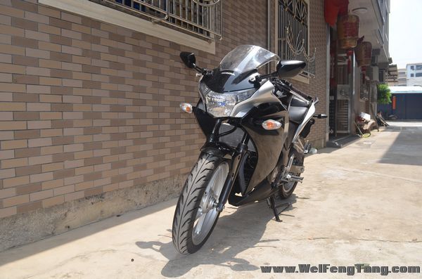 2011年 本田CBR250R CBR250R图片 1