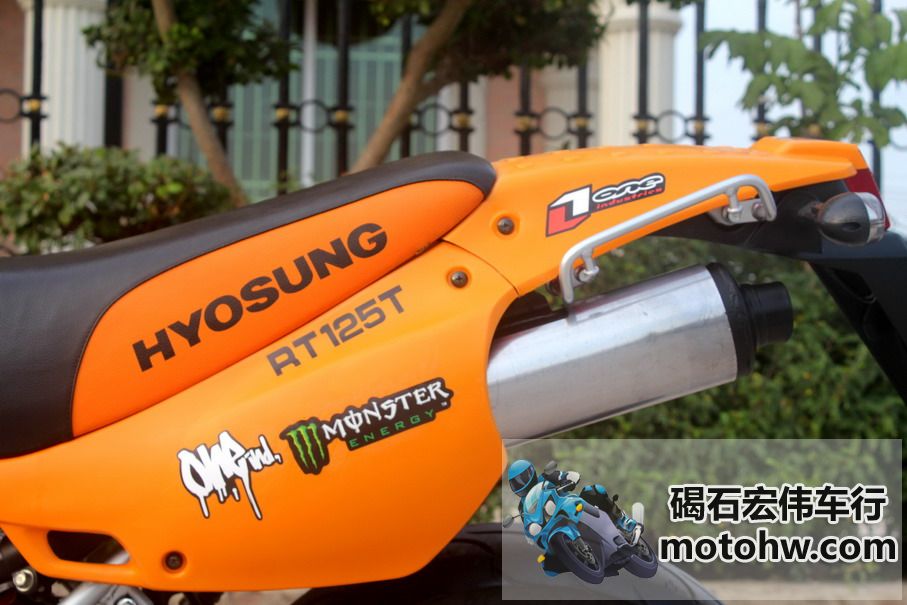 现货出售 07年韩国HYOSUNG-RT125T 电镀轮圈 图片 1