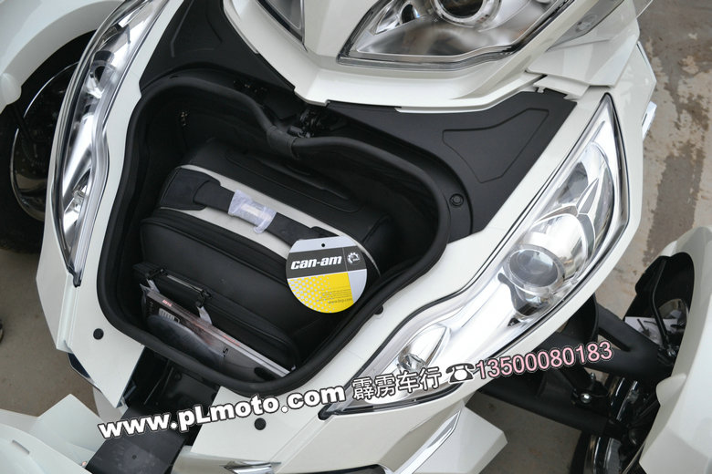 2012年庞巴迪RT-SE5白色 三轮摩托车 霹雳车行2012.12现货 Spyder SE5图片 1