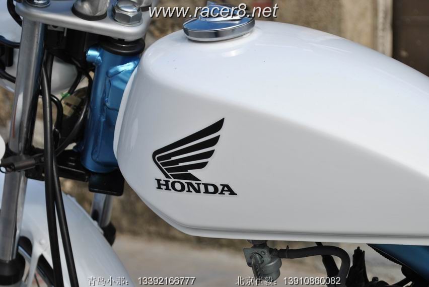 《本田经典》 简约完美主义者--单人匹马 Honda Solo 50 白兰 图片 1