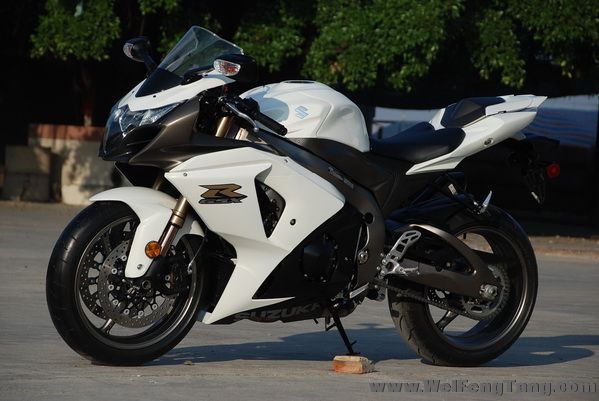 2011年 SUZUKI 公路白色暴者 GSX-R1000 吉村暴响排气 K11 1000 图片 2