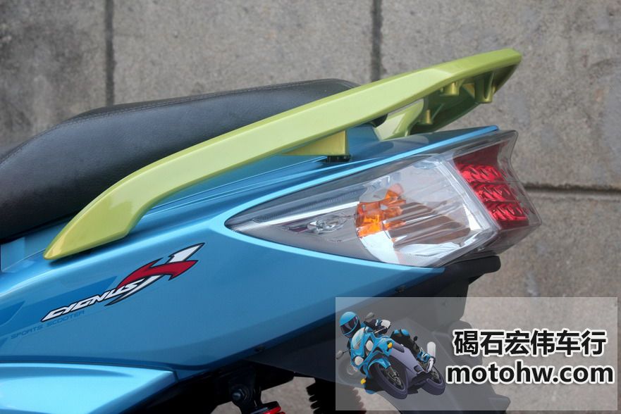 2011款雅马哈Cygnus X 125 Fi 4V 劲战 图片 1