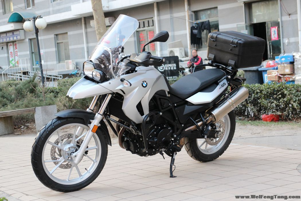 2010款宝马f650gs摩托车 现货销售 黑白 成色新 先到先得