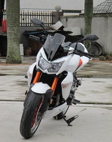 新到2008年川崎街车王者Z1000白色，改装全段天蝎排气 白色 Z1000图片 2