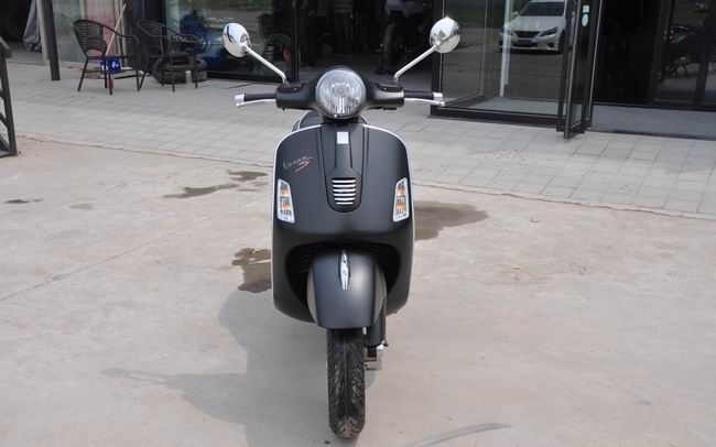 2013款全新VESPA 300GTS SUPER SPORT 黑色 图片 1