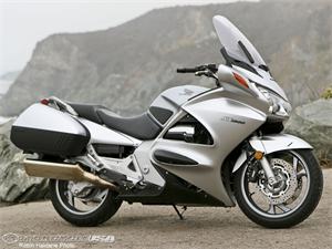 2008款本田ST1300A ABS摩托车图片